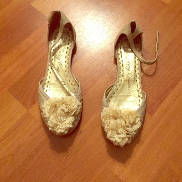 Juicy Couture flats