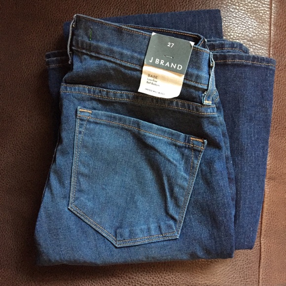 **SOLD** J Brand Babe Elephant Bell Bottom Jeans - Picture 4 of 4
