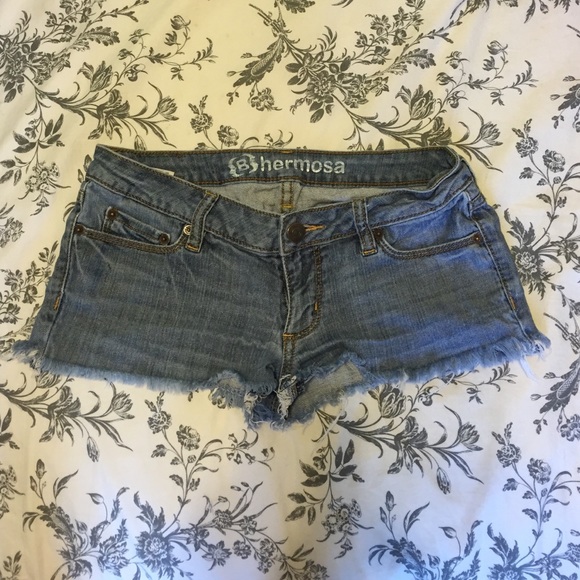 Light wash shorts