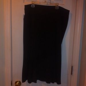 Black skirt