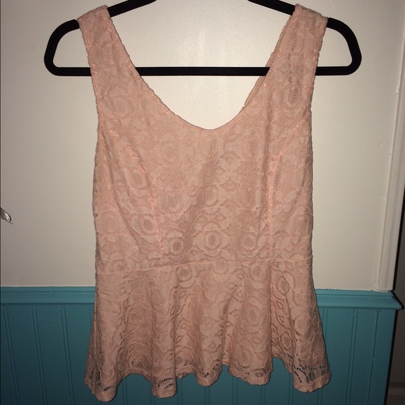 Semi-peplum top