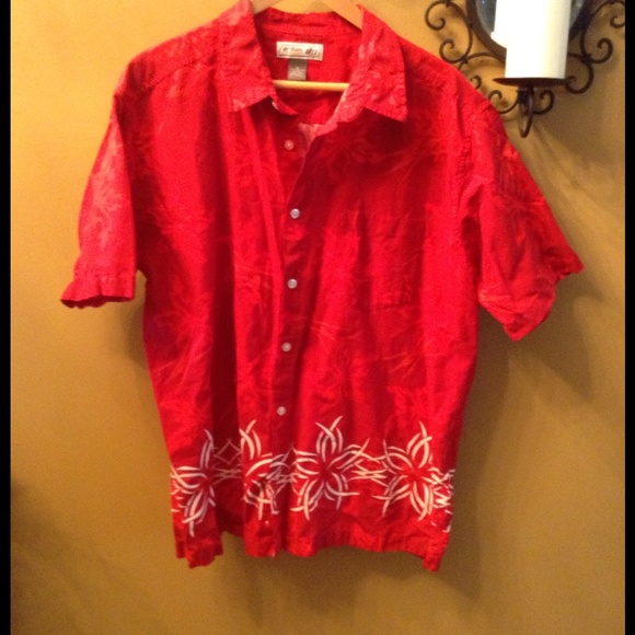 Red Hawaiian type shirt . Super nice on.