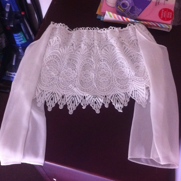 SOLD NWT LF top - Picture 4 of 4