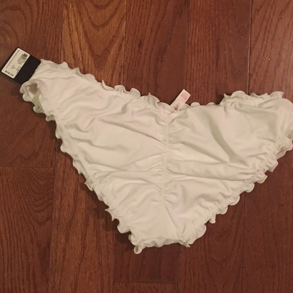 Victoria's Secret Other - ❌sold❌Victoria's Secret cheeky bottom