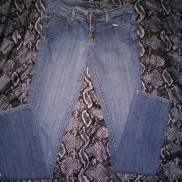 Seven7 jeans