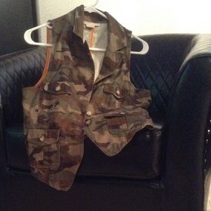 Camo Micheal Kors vest
