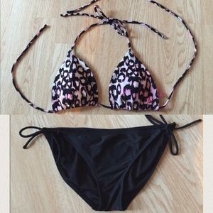 🇺🇸 Pink and Black Leopard Swim Suit
