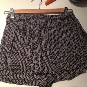 Brandy Melville Flower Patterned Shorts
