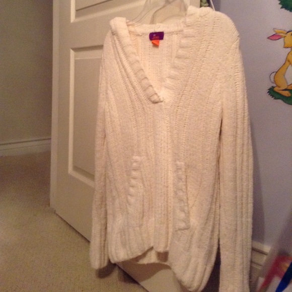 fuzzy soft white hoodie