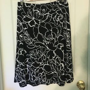 Rose Pattern Skirt