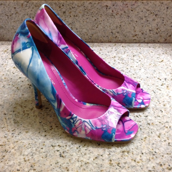 BCBGeneration Shoes - MAKE OFFERS!BCBGeneration marbled open toed heels!
