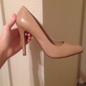 BUNDLED 🚫 Aldo heels