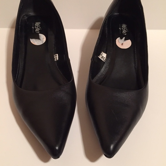 Black Pointy Toe Kitten Heels