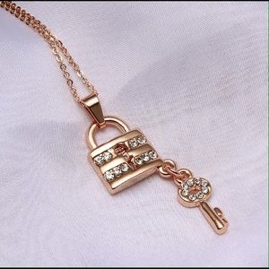 ❤️NEW❤️ Lock and Key Necklace