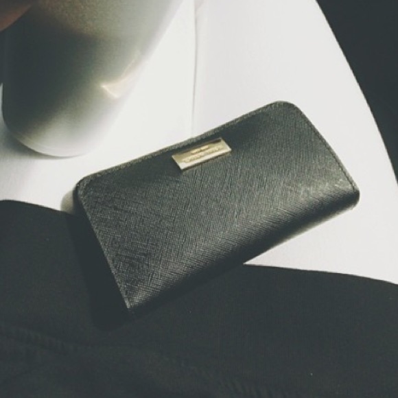 Henri Bendel iPhone 5/5S/5C Case - Picture 1 of 2