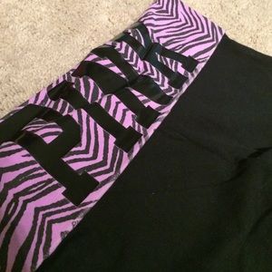 CROPPED YOGA LEGGING, Victoria's Secret!