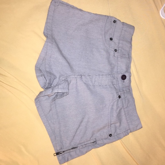 RVCA gray pinstripe shorts - Picture 1 of 2