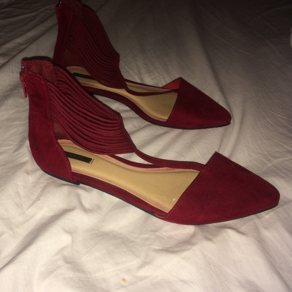 Flats - Picture 3 of 4