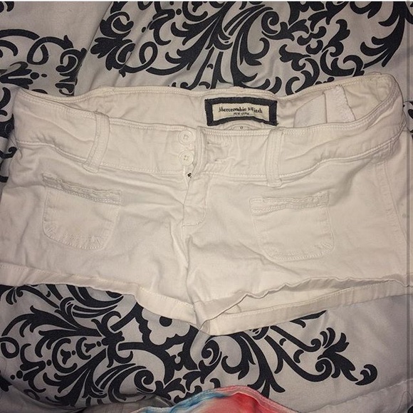 Af white shorts