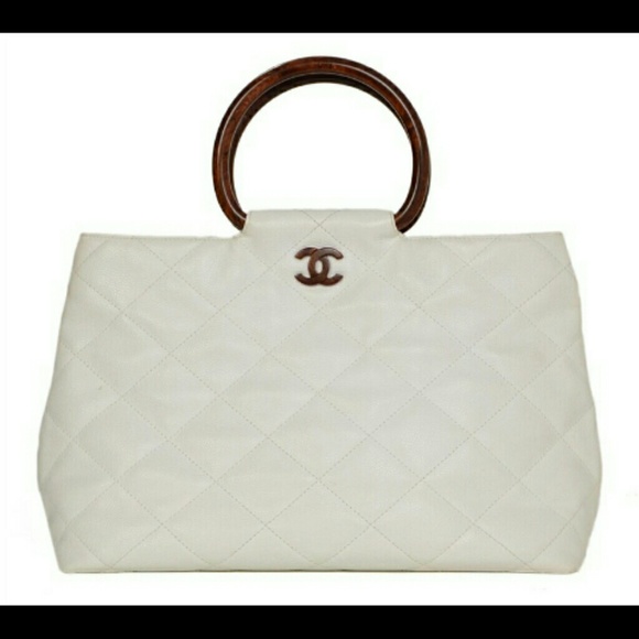 CHANEL White Quilted Caviar Tote Bag