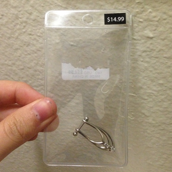 Cartilage earring