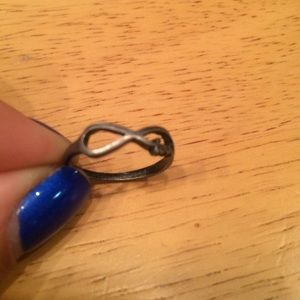 Infinity ring