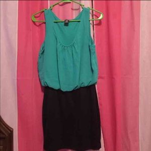 Teal body con dress!