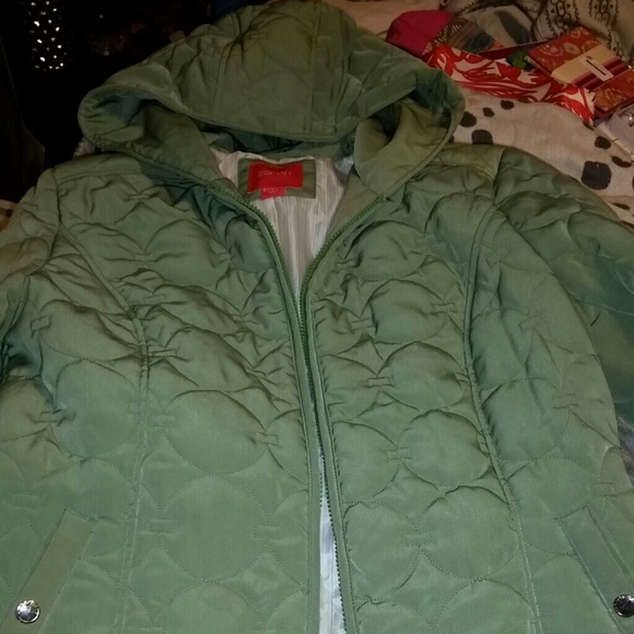 Light weight jacket - Picture 1 of 2