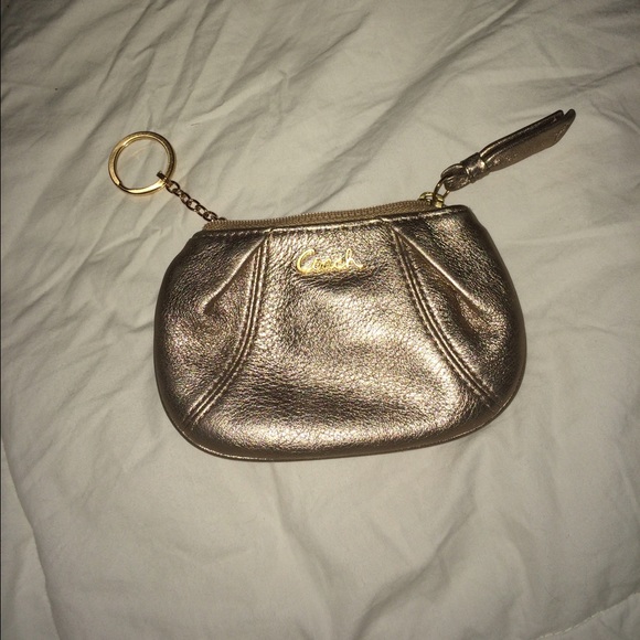 Coach Small Wallet - Picture 1 of 4