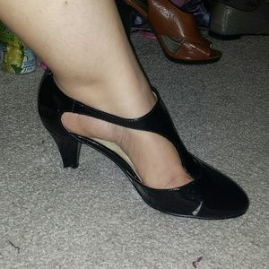 Cute ComfortView Heels