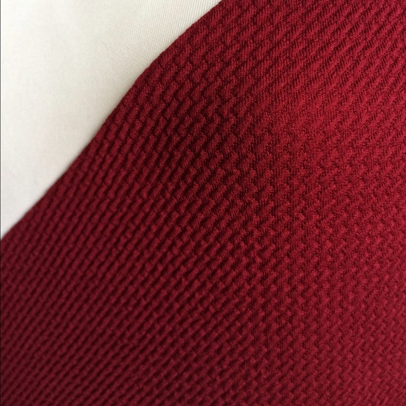 🎉🎉HP 7/11🎉🎉New - Burgundy White Dress - Picture 4 of 4