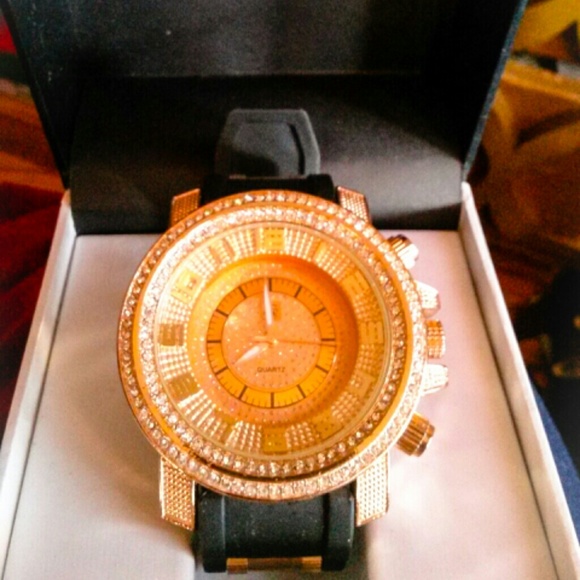Males Charles Raymond Watch