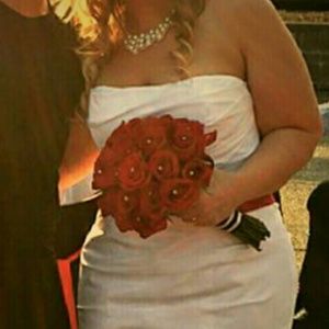 David bridal sz 14 wedding dress  trumpet  style