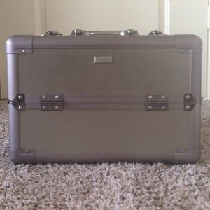 Sephora Collection Grey Traincase