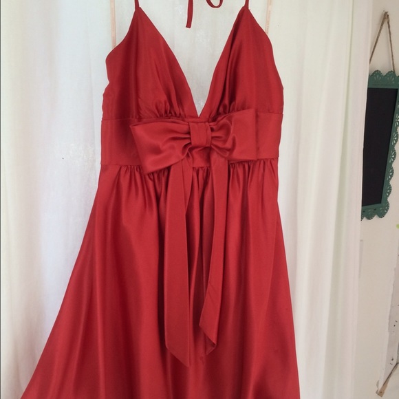 PROM!? Beautiful red dress - Picture 1 of 4