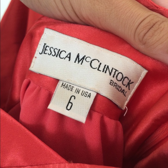 PROM!? Beautiful red dress - Picture 4 of 4