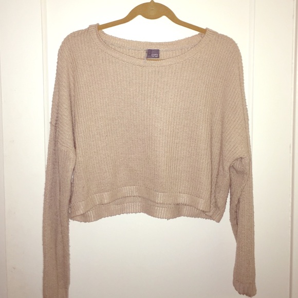beige cropped urban outfitters sweater