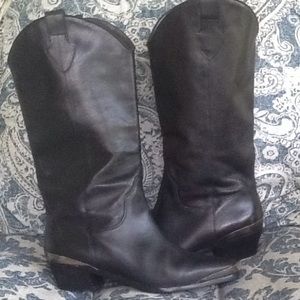 Cowboy/Cowgirl Boots