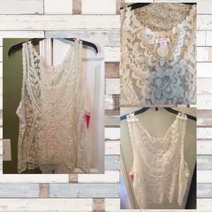 New lace tank top XXL