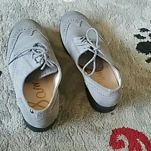 Oxford shoes