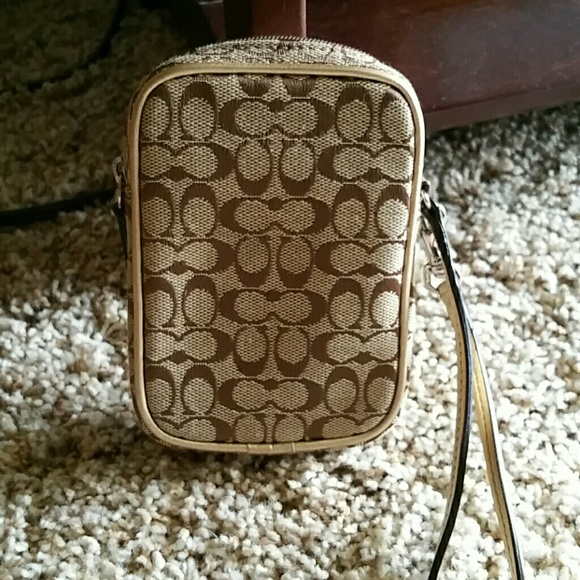 Coach camera case - Picture 3 of 4