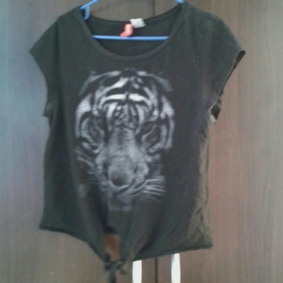 H&M - Picture 2 of 4