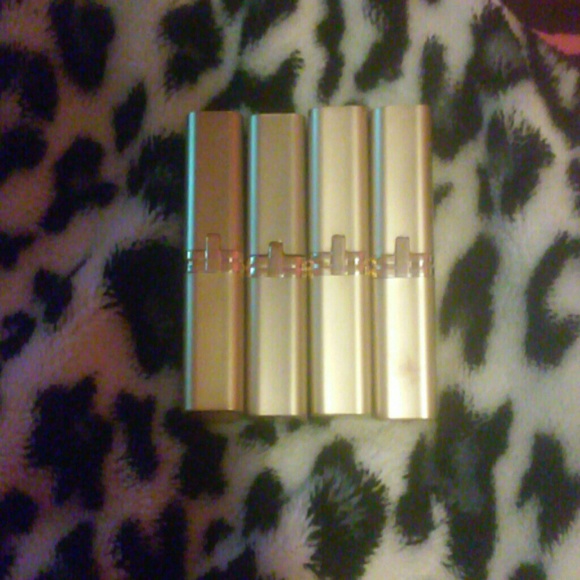 L'OR?AL COLOUR RICHE