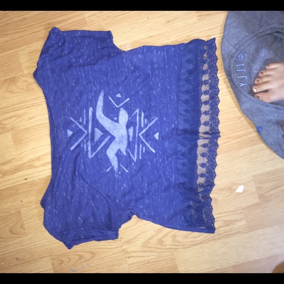 Hollister shirt