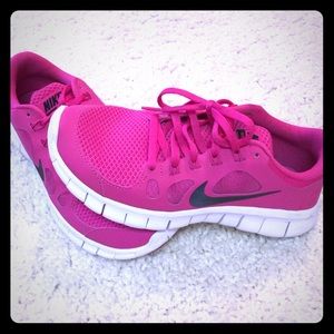 Hot Pink Nike Free 5.0