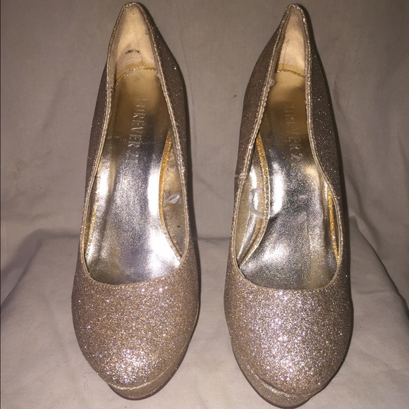 Gold Glitter Pumps