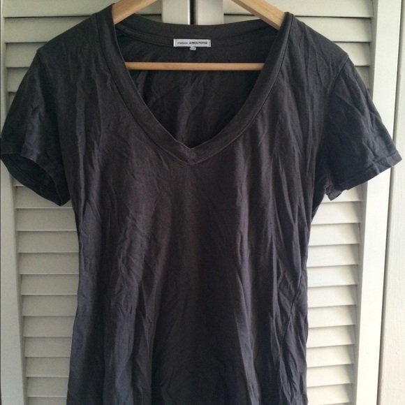 James perse v-neck t shirt