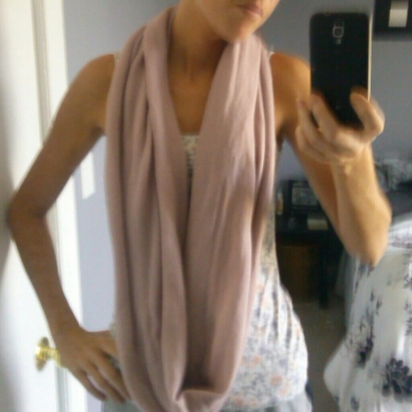 Infinity scarf - Picture 2 of 2