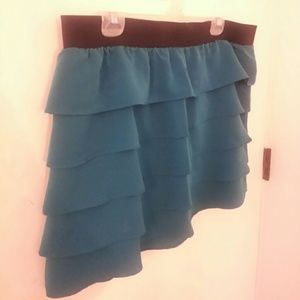 Turquoise ruffle skirt - Like New!