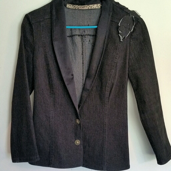 Emanuel Ungaro Black Floral Detail Blazer